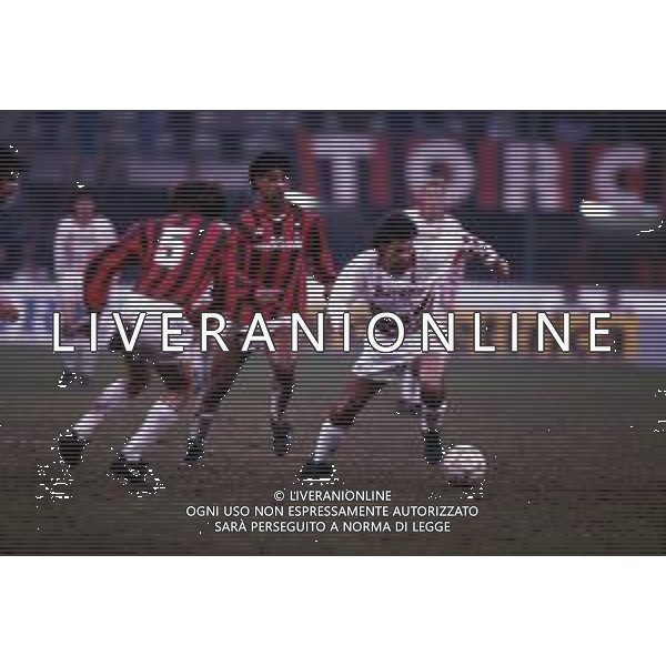 DIAP-RETROSPETTIVA GIORGIO BRESCIANI CALCIATORE NELLA FOTO GIORGIO BRESCIANI CON LA MAGLIA DEL TORINO CALCIO AG ALDO LIVERANI SAS