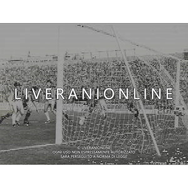 DIAP-RETROSPETTIVA GIORGIO BRESCIANI CALCIATORE NELLA FOTO GIORGIO BRESCIANI GOAL IN ATALANTA-ASCOLI AG ALDO LIVERANI SAS