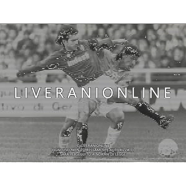 ST-RETROSPETTIVA GIORGIO BRESCIANI CALCIATORE NELLA FOTO GIORGIO BRESCIANI CON LA MAGLIA DEL TORINO CALCIO AG ALDO LIVERANI SAS