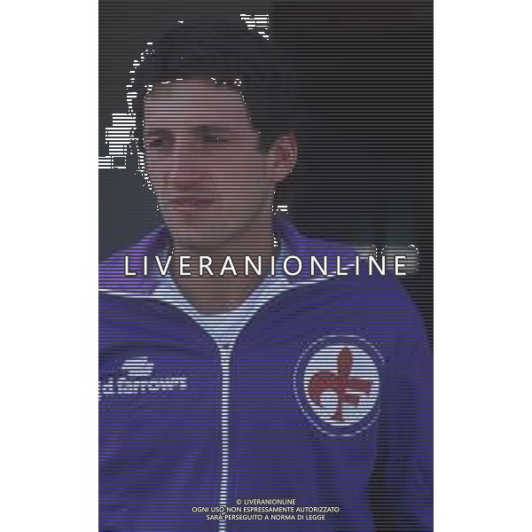 DIAP-RETROSPETTIVA GIOVANNI GALLI CALCIATORE NELLA FOTO GIOVANNI GALLI CON LA MAGLIA DELL FIORENTINA CALCIO AG ALDO LIVERANI SAS