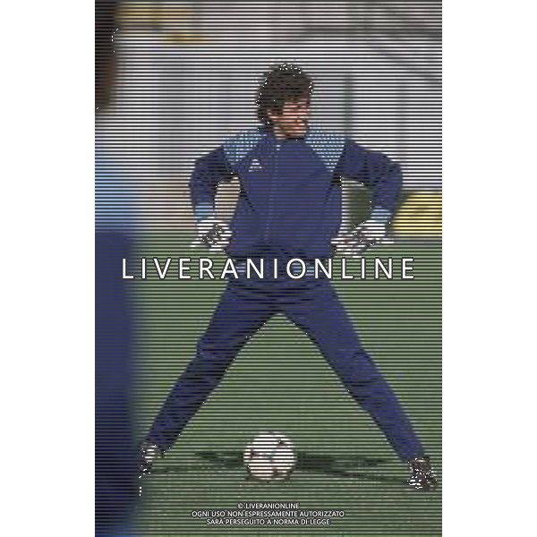 DIAP-RETROSPETTIVA GIOVANNI GALLI CALCIATORE NELLA FOTO GIOVANNI GALLI CON LA MAGLIA DELLA NAZIONALE ITALIANA AG ALDO LIVERANI SAS