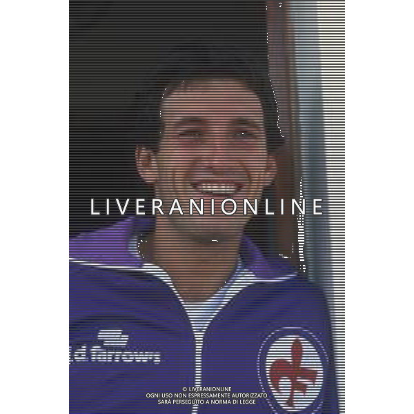 DIAP-RETROSPETTIVA GIOVANNI GALLI CALCIATORE NELLA FOTO GIOVANNI GALLI CON LA MAGLIA DELL FIORENTINA CALCIO AG ALDO LIVERANI SAS