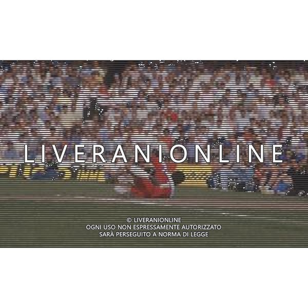 DIAP-RETROSPETTIVA GIOVANNI GALLI CALCIATORE NELLA FOTO GIOVANNI GALLI CON LA MAGLIA DELL FIORENTINA CALCIO AG ALDO LIVERANI SAS