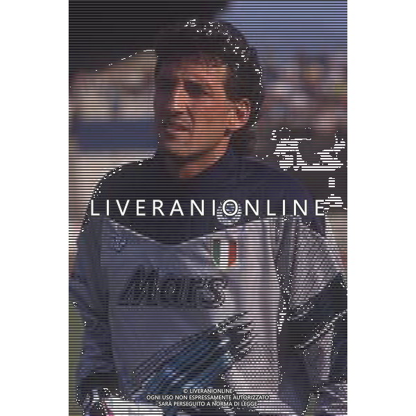 DIAP-RETROSPETTIVA GIOVANNI GALLI CALCIATORE NELLA FOTO GIOVANNI GALLI CON LA MAGLIA DEL NAPOLI CALCIO AG ALDO LIVERANI SAS