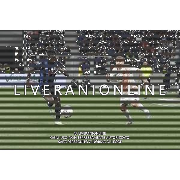 Odilon Kossounou of Atalanta BC competes for the ball with Angeliño of AS Roma during Atalanta BC vs AS Roma, 36° Serie A Enilive 2024-25 game at Gewiss stadium in Bergamo (BG), Italy, on May 12, 2025. (Photo by Davide Casentini)- AGENZIA ALDO LIVERANI SAS