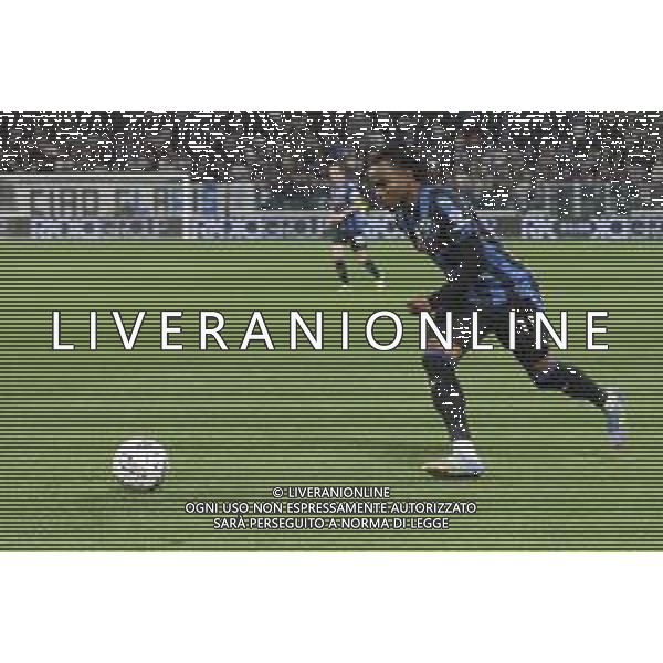 Ademola Lookman of Atalanta BC play the ball during Atalanta BC vs AS Roma, 36° Serie A Enilive 2024-25 game at Gewiss stadium in Bergamo (BG), Italy, on May 12, 2025. (Photo by Davide Casentini)- AGENZIA ALDO LIVERANI SAS