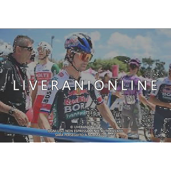 13-05-2025 Giro D\'italia; Tappa 04 Alberobello - Lecce; 2025, Red Bull - Bora Hansgrohe; Roglic, Primoz; Alberobello; ©SIROTTI - AGENZIA ALDO LIVERANI SAS