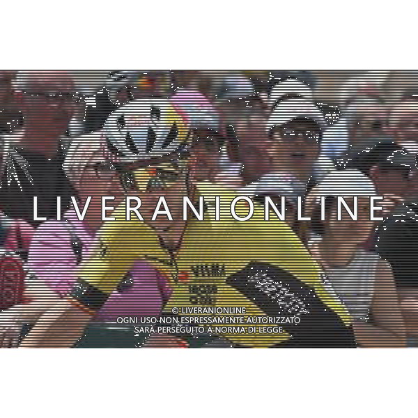 13-05-2025 Giro D\'italia; Tappa 04 Alberobello - Lecce; 2025, Visma - Lease A Bike; Van Aert, Wout; Alberobello; ©SIROTTI - AGENZIA ALDO LIVERANI SAS