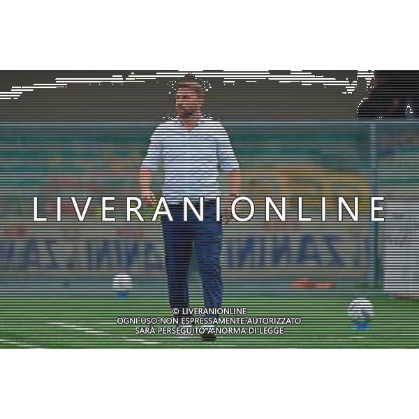 TVEM May 11, 2025 Verona, Italy - Hellas Verona vs US Lecce - Italian soccer serie A 2024/25 - Marcantonio Bentegodi Stadium. In the pic: coach Paolo Zanetti of Hellas Verona ©TVEM Emmanuele Mastrodonato - AGENZIA ALDO LIVERANI SAS