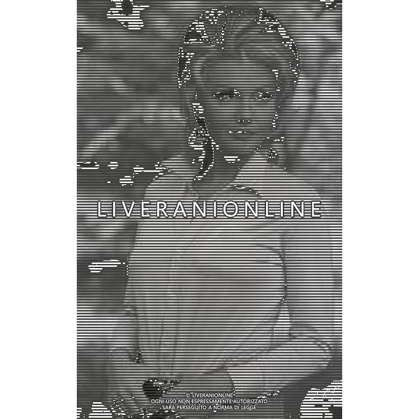 NEG-RETROSPETTIVA SYLVA KOSCINA ATTRICE NELLA FOTO SYLVA KOSCINA SUL SET CINEMATOGRAFICO DEL FILM“ IL LUPI ATTACANO IN BRANCO“titolo internazionale: Hornets\' Nest NELL\'ANNO 1969 A PIACENZA AG ALDO LIVERANI SAS