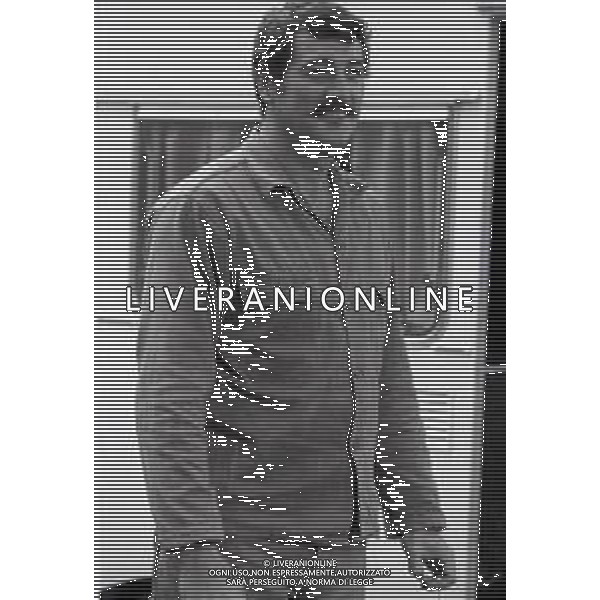 NEG-RETROSPETTIVA ROCK HUDSON ATTORE NELLA FOTO ROCK HUDSON SUL SET CINEMATOGRAFICO DEL FILM“ IL LUPI ATTACANO IN BRANCO“titolo internazionale: Hornets\' Nest NELL\'ANNO 1969 A PIACENZA AG ALDO LIVERANI SAS