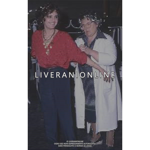 DIAP-RETROSPETTIVA ROSANNA PODESTA\' ATTRICE NELLA FOTO ROSANNA PODETA\' CON NINO CASTELNUOVO A ROMA NELL\'ANNO 1979 FOTO EDGARDO DELLA SCORCIOSA-AG ALDO LIVERANI SAS