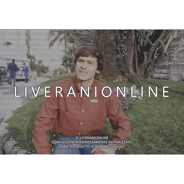 DIAP-RETROSPETTIVA GIANNI MORANDI CANTANTE NELLA FOTO GIANNI MORANDI A SANREMO NELL\'ANNO 1980 FOTO ENRICO LIVERAN-AG ALDO LIVERANI SAS