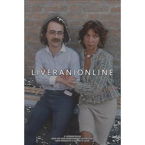 DIAP-RETROSPETTIVA MAURIZIO NICHETTI ATTORE NELLA FOTO MAURIZIO NICHETTI CON MARIANGELA MELATO A VENEZIA NELL\'ANNO 1982 AG ALDO LIVERANI SAS