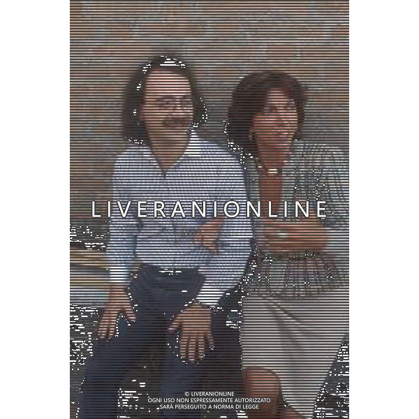 DIAP-RETROSPETTIVA MAURIZIO NICHETTI ATTORE NELLA FOTO MAURIZIO NICHETTI CON MARIANGELA MELATO A VENEZIA NELL\'ANNO 1982 AG ALDO LIVERANI SAS