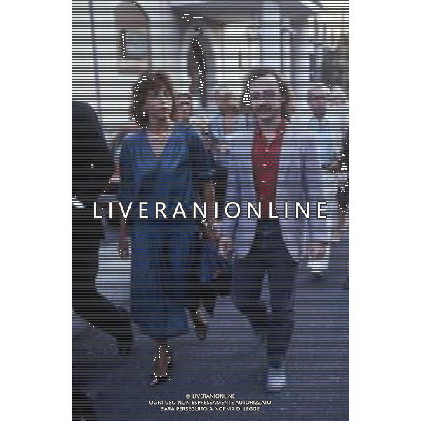 DIAP-RETROSPETTIVA MAURIZIO NICHETTI ATTORE NELLA FOTO MAURIZIO NICHETTI CON MARIANGELA MELATO A VENEZIA NELL\'ANNO 1982 AG ALDO LIVERANI SAS