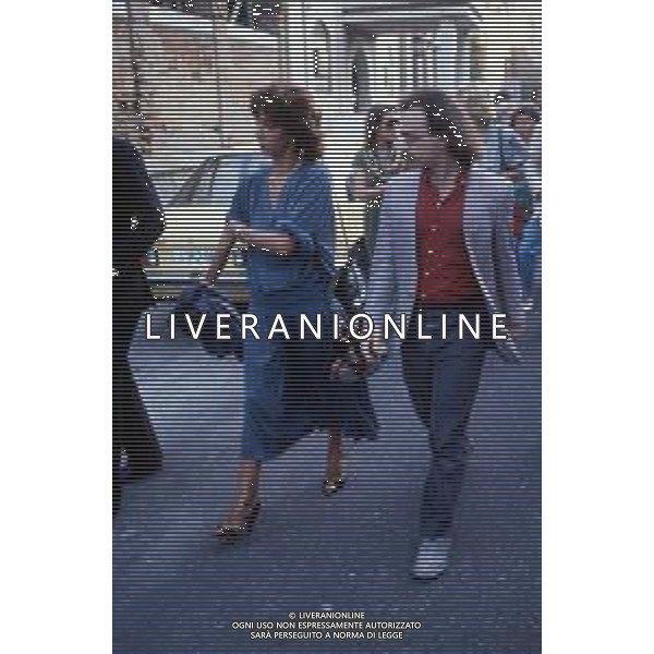 DIAP-RETROSPETTIVA MAURIZIO NICHETTI ATTORE NELLA FOTO MAURIZIO NICHETTI CON MARIANGELA MELATO A VENEZIA NELL\'ANNO 1982 AG ALDO LIVERANI SAS