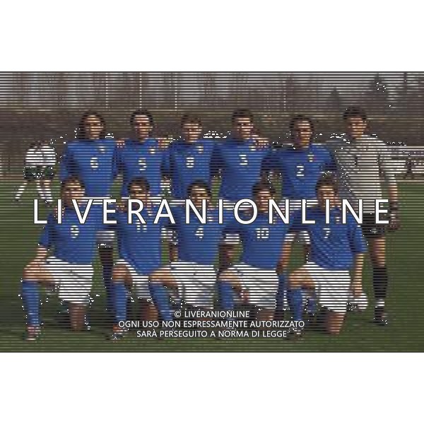 DIG- NAZIONALE ITALIANA UNDER 20 SERIE C - 9 MARZO 2002 NELLA FOTO FORMAZIONE SCHIERATA ITALIA AGENZIA ALDO LIVERANI SAS
