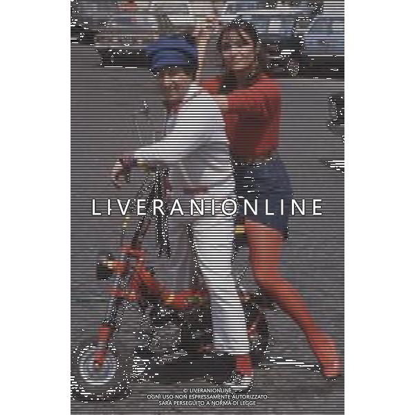 DIAP-RETROSPETTIVA ALVARO VITALI ATTORE NELA FOTO ALVARO VITALI CON ADRIANA RUSSO A ROMA NELL\'ANNO 1982 FOTO EDGARDO DELLA SCORCIOSA-AG ALDO LIVERANI SAS