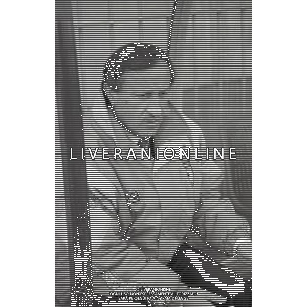 NEG-RETROSPETTIVA GIUSEPPE MARCHIORO ALLENATORE NELLA FOTO GIUSEPPE MARCHIORO ALLENATORE REGGIANA CALCIO NELL\'ANNO 1991-92 AG ALDO LIVERANI SAS 