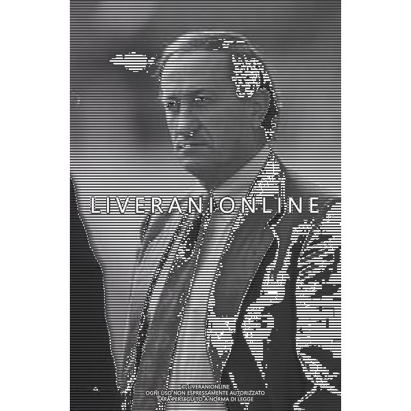 NEG-RETROSPETTIVA GIUSEPPE MARCHIORO ALLENATORE NELLA FOTO GIUSEPPE MARCHIORO ALLENATORE REGGIANA CALCIO NELL\'ANNO 1994 AG ALDO LIVERANI SAS