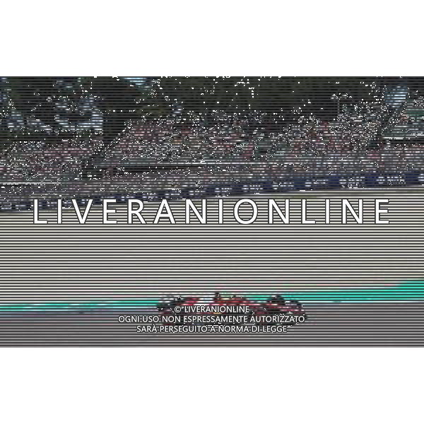 IMOLA 16 05 2025 AUTODROMO ENZO E DINO FERRARI VENERDI FORMULA 1 GRAN PREMIO DEL MADE IN ITALY E DELL\'EMILIA ROMAGNA PROVE LIBERE NELLA FOTO LEWIS HAMILTON FERRARI ALLA CURVA ACQUE MINERALI ©SANNA - AGENZIA ALDO LIVERANI SAS