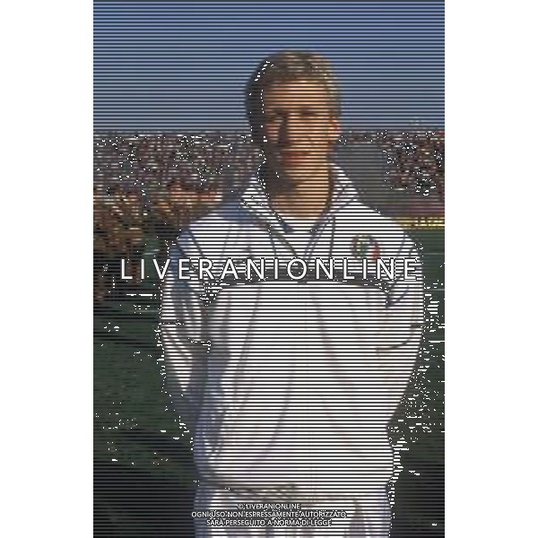 DIAP-RETROSPETTIVA SILVANO BENEDETTI CALCIATORE NELLA FOTO SILVANO BENEDETTI CON LA MAGLIA DELLA NAZIONALE ITALIANA UNDER 21 AG ALDO LIVERANI SAS