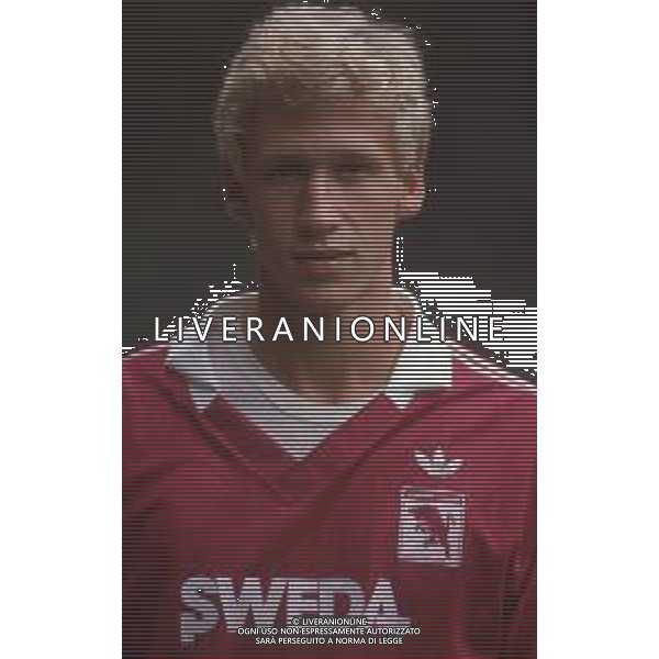 DIAP-RETROSPETTIVA SILVANO BENEDETTI CALCIATORE NELLA FOTO SILVANO BENEDETTI CON LA MAGLIA DEL TORINO CALCIO AG ALDO LIVERANI SAS