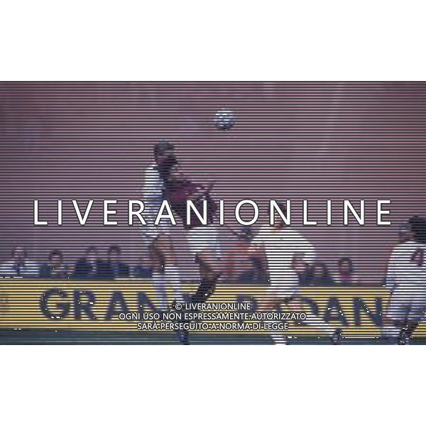 DIAP-RETROSPETTIVA SILVANO BENEDETTI CALCIATORE NELLA FOTO SILVANO BENEDETTI CON LA MAGLIA DEL TORINO CALCIO AG ALDO LIVERANI SAS