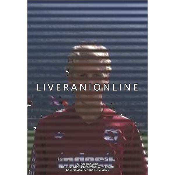 DIAP-RETROSPETTIVA SILVANO BENEDETTI CALCIATORE NELLA FOTO SILVANO BENEDETTI CON LA MAGLIA DEL TORINO CALCIO AG ALDO LIVERANI SAS