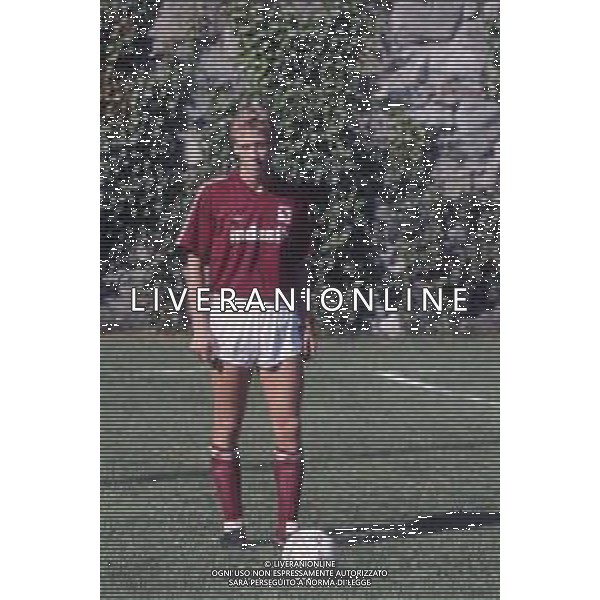 DIAP-RETROSPETTIVA SILVANO BENEDETTI CALCIATORE NELLA FOTO SILVANO BENEDETTI CON LA MAGLIA DEL TORINO CALCIO AG ALDO LIVERANI SAS