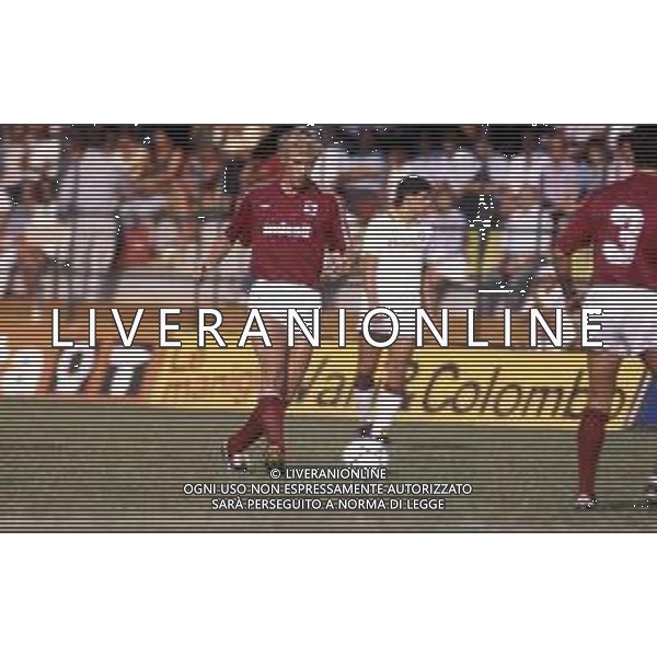DIAP-RETROSPETTIVA SILVANO BENEDETTI CALCIATORE NELLA FOTO SILVANO BENEDETTI CON LA MAGLIA DEL TORINO CALCIO AG ALDO LIVERANI SAS