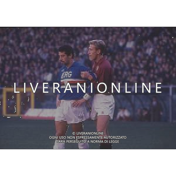 DIAP-RETROSPETTIVA SILVANO BENEDETTI CALCIATORE NELLA FOTO SILVANO BENEDETTI CON LA MAGLIA DEL TORINO CALCIO E GIANLUCA VIALLI AG ALDO LIVERANI SAS