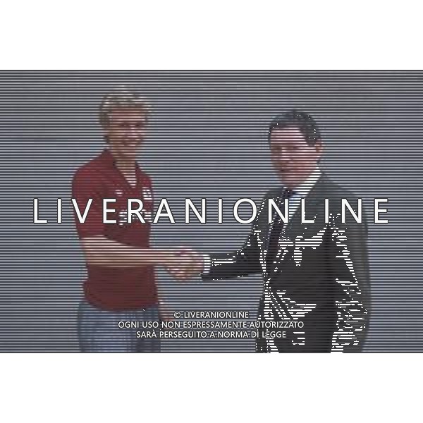 DIAP-RETROSPETTIVA SILVANO BENEDETTI CALCIATORE NELLA FOTO SILVANO BENEDETTI CON LA MAGLIA DEL TORINO CALCIO CON LUIGI RADICE AG ALDO LIVERANI SAS