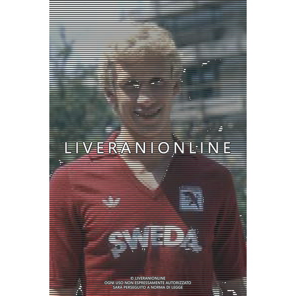 DIAP-RETROSPETTIVA SILVANO BENEDETTI CALCIATORE NELLA FOTO SILVANO BENEDETTI CON LA MAGLIA DEL TORINO CALCIO AG ALDO LIVERANI SAS