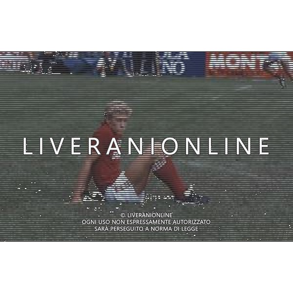 DIAP-RETROSPETTIVA SILVANO BENEDETTI CALCIATORE NELLA FOTO SILVANO BENEDETTI CON LA MAGLIA DEL TORINO CALCIO AG ALDO LIVERANI SAS