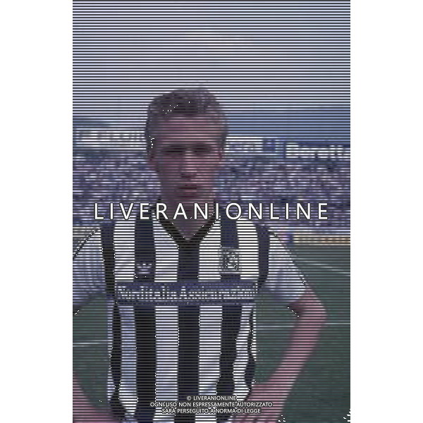 DIAP-RETROSPETTIVA SILVANO BENEDETTI CALCIATORE  NELLA FOTO SILVANO BENEDETTI CON LA MAGLIA DELL\'ASCOLI CALCIO AG ALDO LIVERANI SAS 