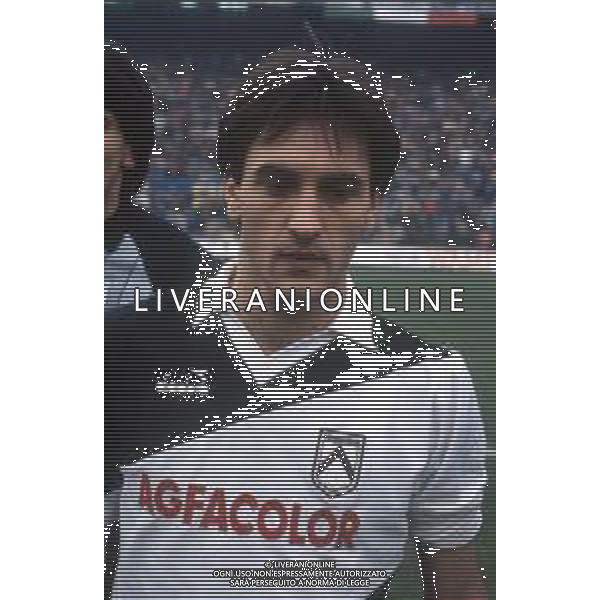 DIAP-RETROSPETTIVA LUIGI DE AGOSTINI CALCIATORE NELLA FOTO LUIGI DE AGOSTINI CON LA MAGLIA DELL\'UDINESE CALCIO AG ALDO LIVERANI SAS