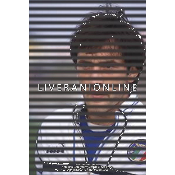 DIAP-RETROSPETTIVA LUIGI DE AGOSTINI CALCIATORE NELLA FOTO LUIGI DE AGOSTINI CON LA MAGLIA DELLA NAZIONALE ITALIANA AG ALDO LIVERANI SAS