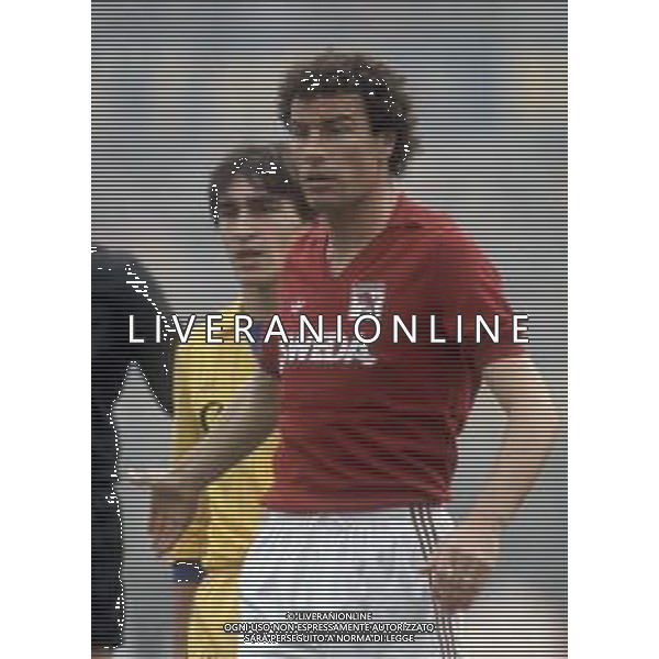 DIAP-RETROSPETTIVA LUIGI DANOVA CALCIATORE NELLA FOTO LUIGI DANOVA CON LA MAGLIA DEL TORINO CALCIO AG ALDO LIVERANI SAS