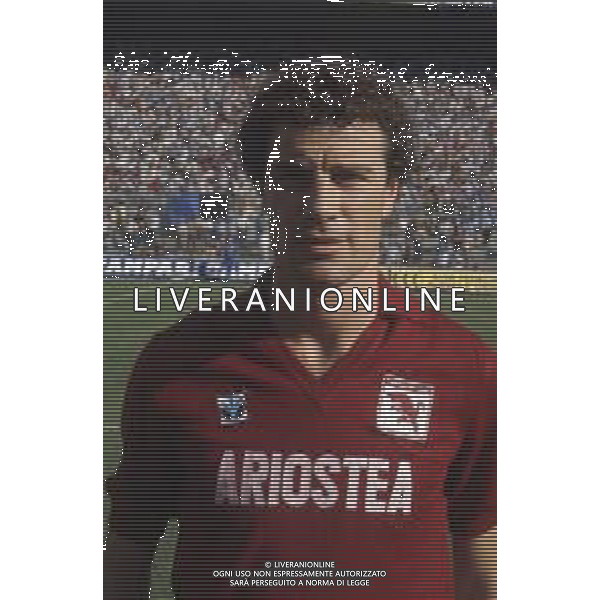 DIAP-RETROSPETTIVA LUIGI DANOVA CALCIATORE NELLA FOTO LUIGI DANOVA CON LA MAGLIA DEL TORINO CALCIO AG ALDO LIVERANI SAS
