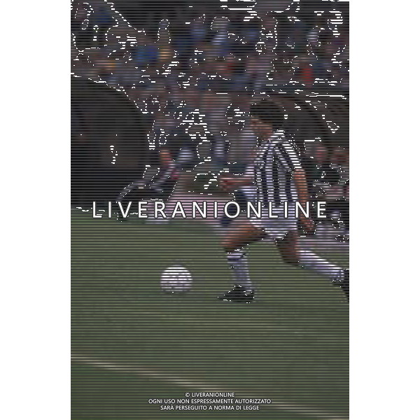 DIAP-RETROSPETTIVA RUI BARROS CALCIATORE NELLA FOTO RUI BARROS CON LA MAGLIA DELLA JUVENTUS CALCIO AG ALDO LIVERANI SAS
