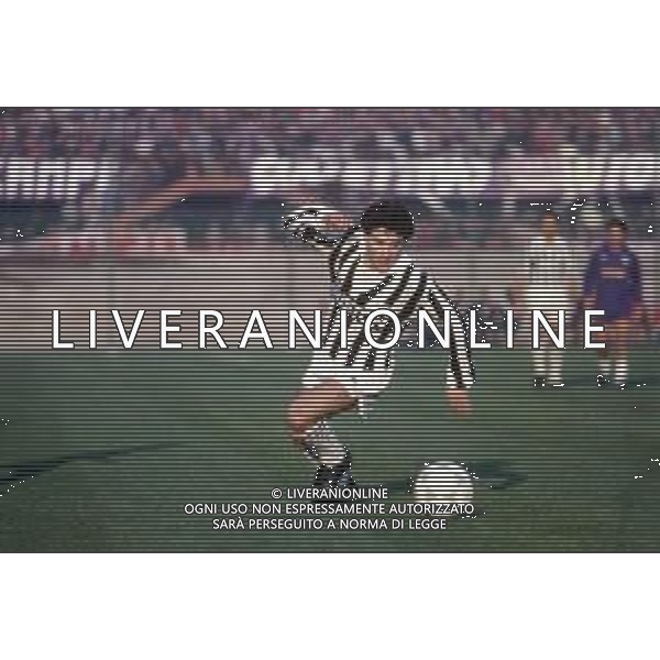 DIAP-RETROSPETTIVA RUI BARROS CALCIATORE NELLA FOTO RUI BARROS CON LA MAGLIA DELLA JUVENTUS CALCIO AG ALDO LIVERANI SAS