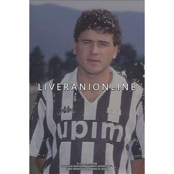 DIAP-RETROSPETTIVA RUI BARROS CALCIATORE NELLA FOTO RUI BARROS CON LA MAGLIA DELLA JUVENTUS CALCIO AG ALDO LIVERANI SAS