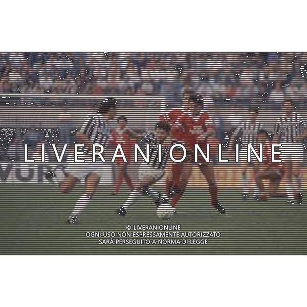 DIAP-RETROSPETTIVA RUI BARROS CALCIATORE NELLA FOTO RUI BARROS CON LA MAGLIA DELLA JUVENTUS CALCIO AG ALDO LIVERANI SAS