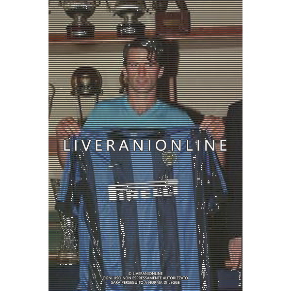 NEG COL-RETROSPETTIVA CHRISTIAN PANUCCI CALCIATORE NELLA FOTO CHRISTIAN PANUCCI ALLA PRESENTAZIONE IN SEDE ALL\'INTER AG ALDO LIVERANI SAS