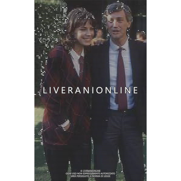 DIA- RETROSPETTIVA PIERO BADALONI GIORNALISTA NELLA FOTO PIERO BADALONI CON ELISABETTA GARDINI NELL’ANNO 1986 AGENZIA ALDO LIVERANI SAS