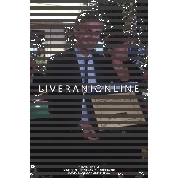 DIA- RETROSPETTIVA PIERO BADALONI GIORNALISTA NELLA FOTO PIERO BADALONI AL PREMIO REGIA TELEVISIVA A MILAZZO NELL’ANNO 1990 AGENZIA ALDO LIVERANI SAS