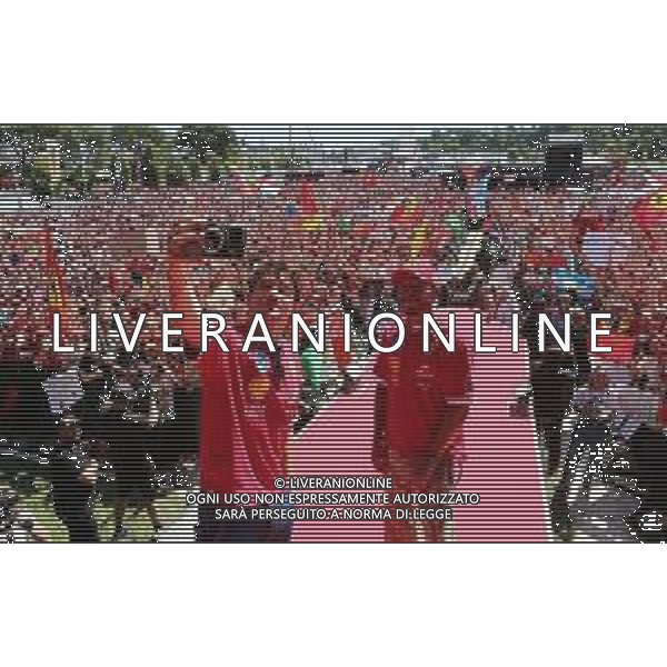 IMOLA 17 05 2025 AUTODROMO ENZO E DINO FERRARI SABATO FORMULA 1 GRAN PREMIO DEL MADE IN ITALY E DELL\'EMILIA ROMAGNA QUALIFICHE NELLA FOTO CHARLES LECLERC FERRARI E LEWIS HAMILTON CON I TIFOSI DIETRO ©SANNA - AGENZIA ALDO LIVERANI SAS