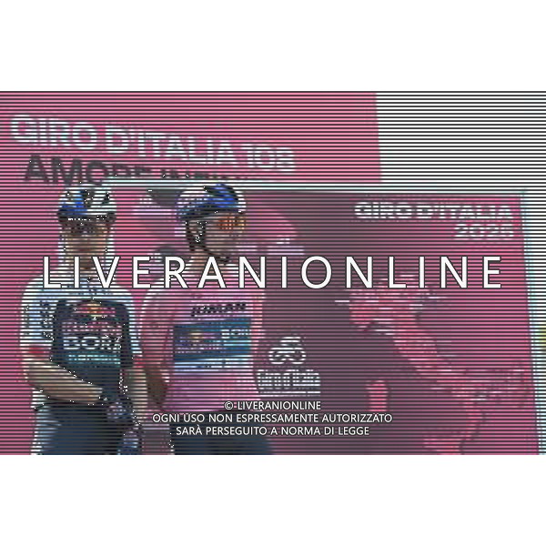 17-05-2025 Giro D\'italia; Tappa 08 Giulianova - Castelraimondo; 2025, Red Bull - Bora Hansgrohe; Roglic, Primoz; Tratnik, Jan; Giulianova; ©SIROTTI - AGENZIA ALDO LIVERANI SAS